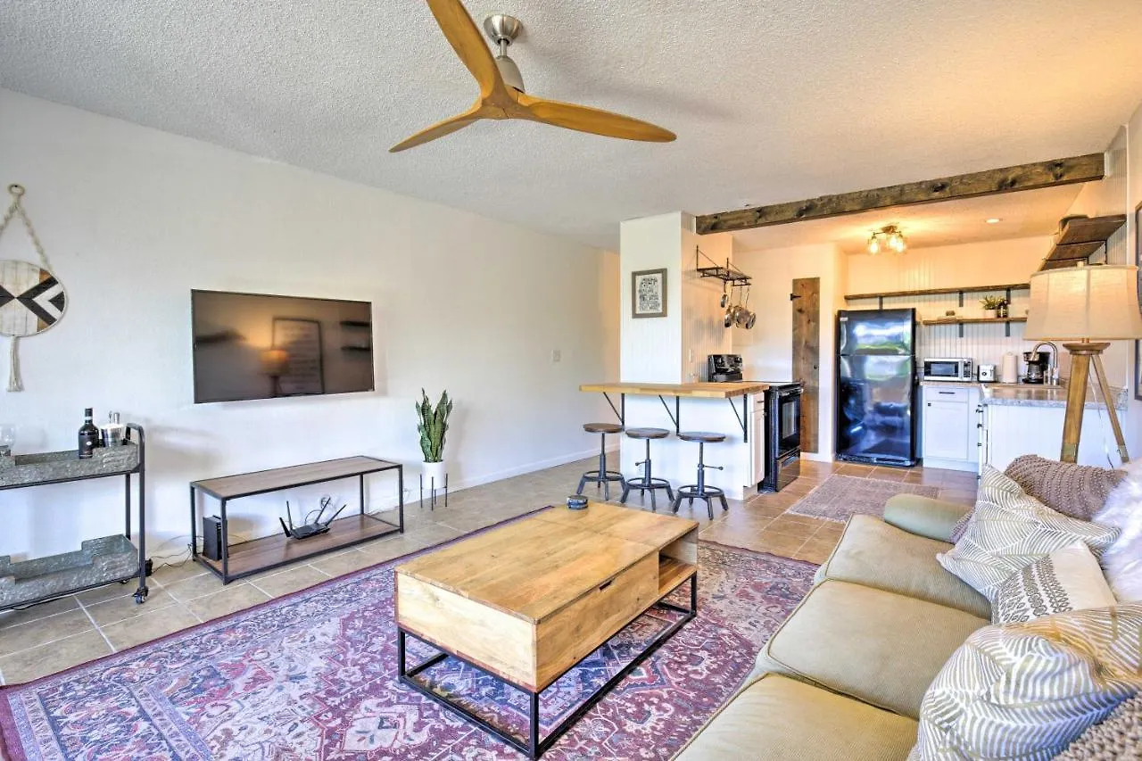 Apartment Big Island Condo With Pool Access Walk To Beach! Kailua-Kona