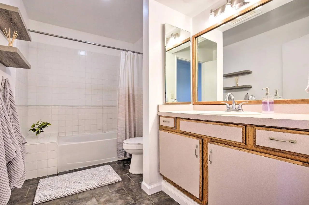 Apartment Big Island Condo With Pool Access Walk To Beach! Kailua-Kona