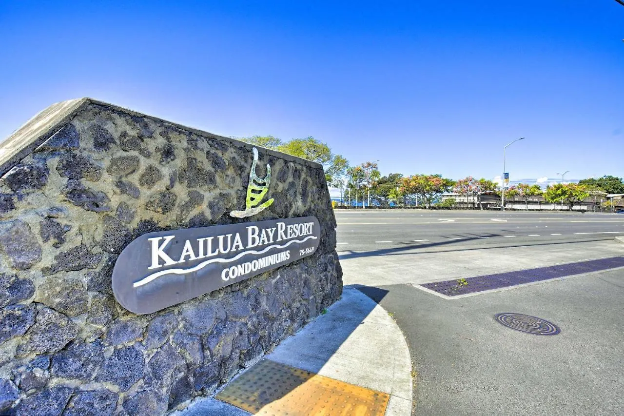 Big Island Condo With Pool Access Walk To Beach! Kailua-Kona